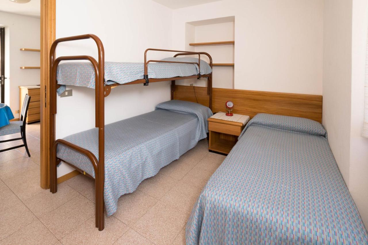 Residence In Camping Solarium Домасо Екстериор снимка